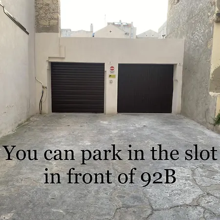 Casa Leonardo, A Panoramic View Of With Free Car Parking Cagliari